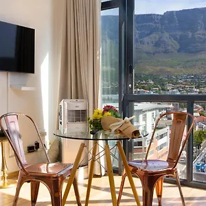 https://midtown-rentals-at-the-four-seasons.hotels-capetown.com